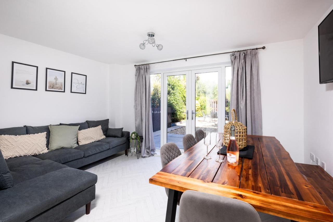 Coastal Retreat In Carmarthenshire Villa ลาแนคลี ภายนอก รูปภาพ
